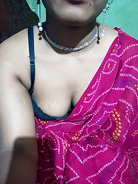 Snapshot of Cute_Couple59 chatting on 12.16.25 Cute Couple59 online show from 12.16.25