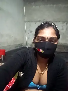 Snapshot of Cute_Couple59 chatting on 02.01.26 Cute Couple59 online show from 02.01.26