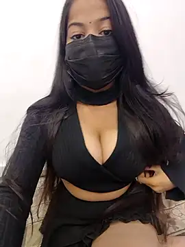 Snapshot of Rihana_01 chatting on 11.27.25 Rihana 01 online show from 11.27.25