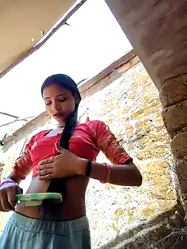 Snapshot of R_Roshni chatting on 04.11.26 R Roshni online show from 04.11.26