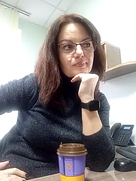 ValeriaLove43211 online show from 11.26.25