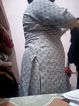 Snapshot of Jeya_thakur chatting on 04.02.26 Jeya thakur online show from 04.02.26