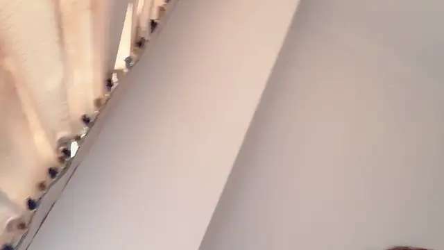 xlong00099 online show from 12.04.25