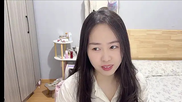 Snapshot of wxj1019 chatting on 02.10.26 wxj1019 online show from 02.10.26