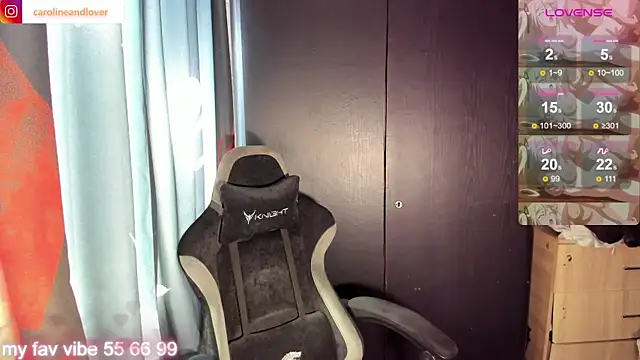 Snapshot of Caroline_lover_ chatting on 10.29.25 Caroline lover  online show from 10.29.25