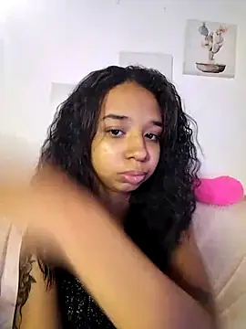 Suzanelee1 online show from 12.02.25