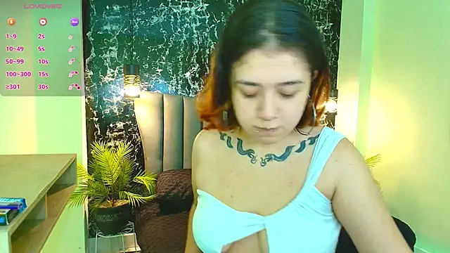 Nia-Stark online show from 10.09.25