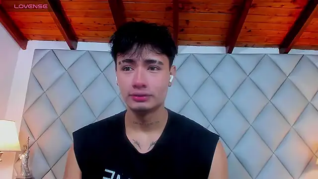 Clement Reyes online show from 12.03.25