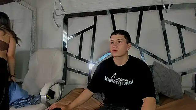 ANLLELOAndANGELA online show from 04.05.26