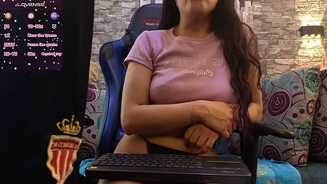 afrodita aares online show from 12.19.25