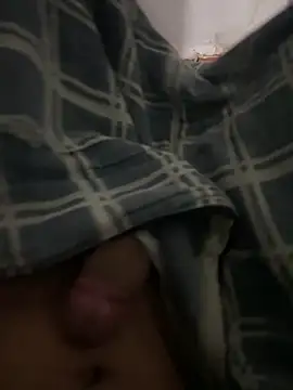 Snapshot of sambergSILVa chatting on 11.17.25 sambergSILVa online show from 11.17.25