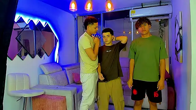 Houseofwarrios online show from 02.06.26