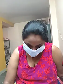 queendivya online show from 01.13.26