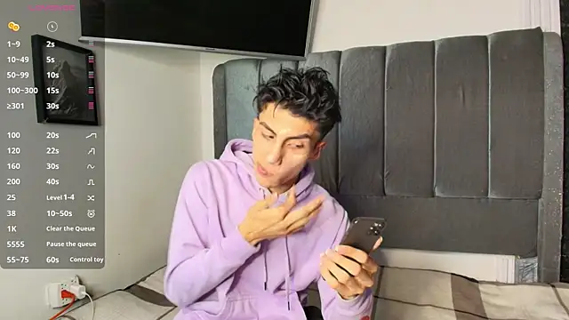 Erick Velveth online show from 04.19.26