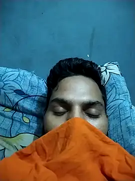 Snapshot of VickyMonster5 chatting on 10.01.25 VickyMonster5 online show from 10.01.25