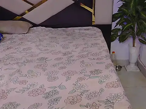 Lovelyy-couple online show from 11.01.25