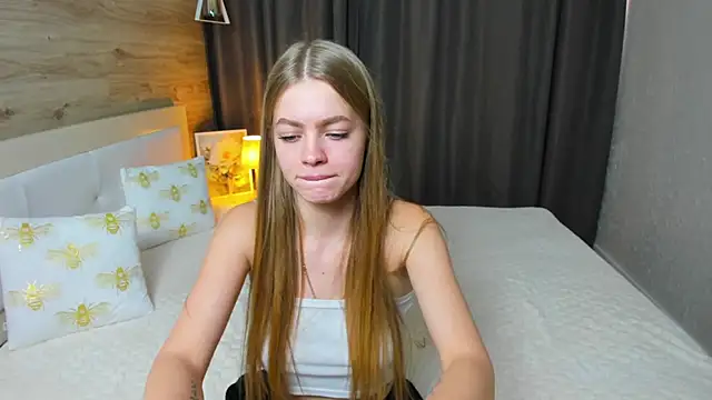 Alisa Glamour online show from 10.14.25