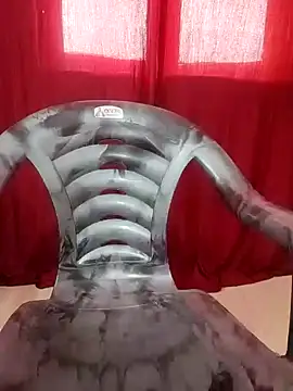 Snapshot of pari_rani7 chatting on 10.29.25 pari rani7 online show from 10.29.25