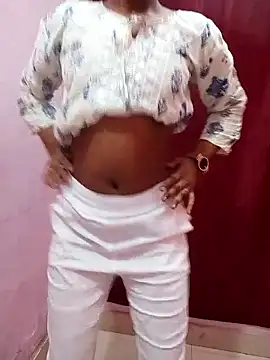 Snapshot of pari_rani7 chatting on 11.01.25 pari rani7 online show from 11.01.25