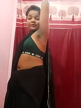 Snapshot of pari_rani7 chatting on 11.03.25 pari rani7 online show from 11.03.25