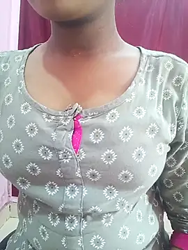 Snapshot of pari_rani7 chatting on 12.01.25 pari rani7 online show from 12.01.25