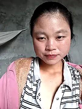 clara-cute online show from 09.29.25