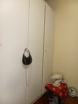 BubblyBeautiful online show from 11.13.25