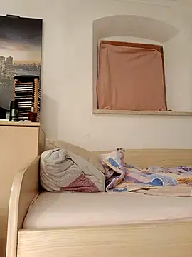 Snapshot of Casianantoonnio chatting on 10.27.25 Casianantoonnio online show from 10.27.25