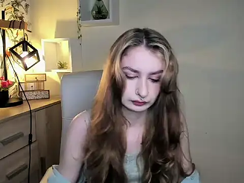 NinaBlond1 online show from 11.24.25