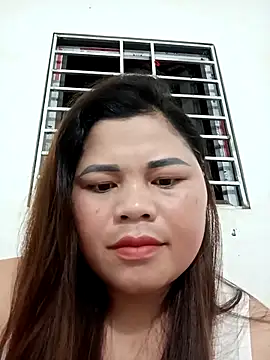 Snapshot of Pinky-sexy chatting on 10.18.25 Pinky-sexy online show from 10.18.25