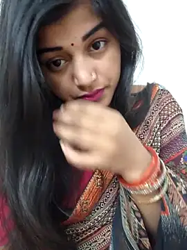 Snapshot of suzika_ chatting on 11.12.25 suzika online show from 11.12.25