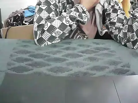 Snapshot of Hannie_26 chatting on 09.22.25 Hannie 26 online show from 09.22.25