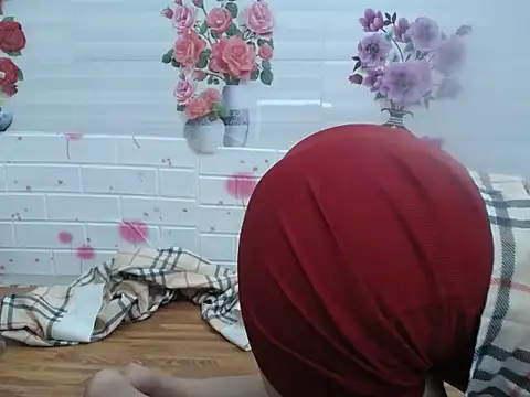 Snapshot of Hannie_26 chatting on 11.24.25 Hannie 26 online show from 11.24.25