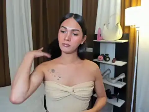 Sedictive Samantha online show from 11.23.25