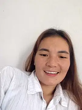 phuongxinhxan online show from 11.24.25