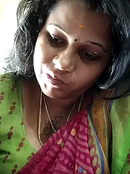 sweetqueen143 online show from 09.30.25