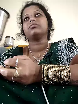 sweetqueen143 online show from 10.29.25