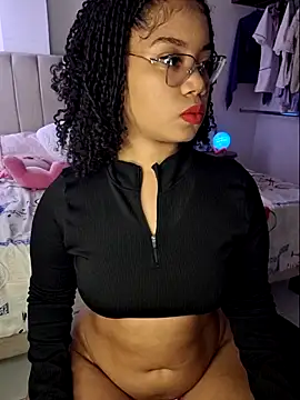 hottielatina online show from 12.04.25