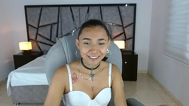 hamber reyes online show from 10.11.25