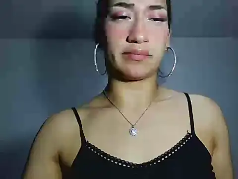 Snapshot of Miia__strog chatting on 10.10.25 Miia  strog online show from 10.10.25