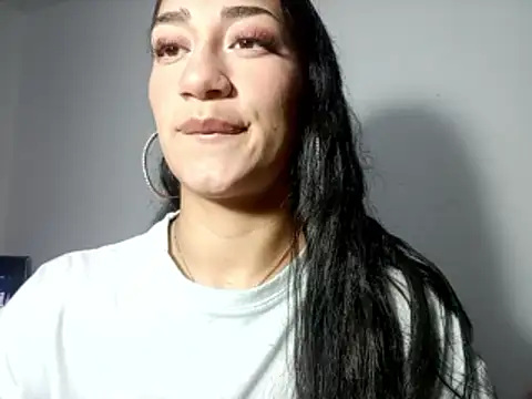 Snapshot of Miia__strog chatting on 10.12.25 Miia  strog online show from 10.12.25