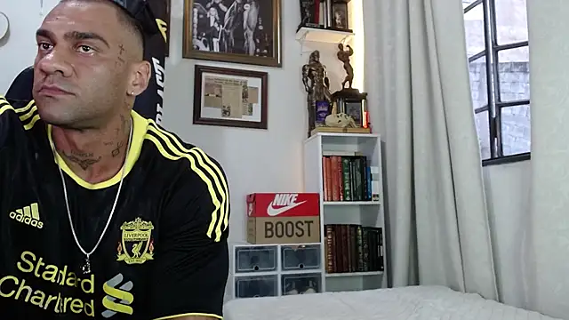 Snapshot of henryhadesflirt chatting on 11.16.25 henryhadesflirt online show from 11.16.25