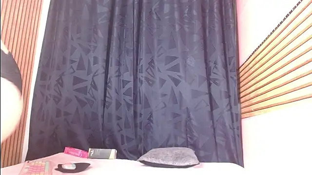 Melii idalgo online show from 11.28.25