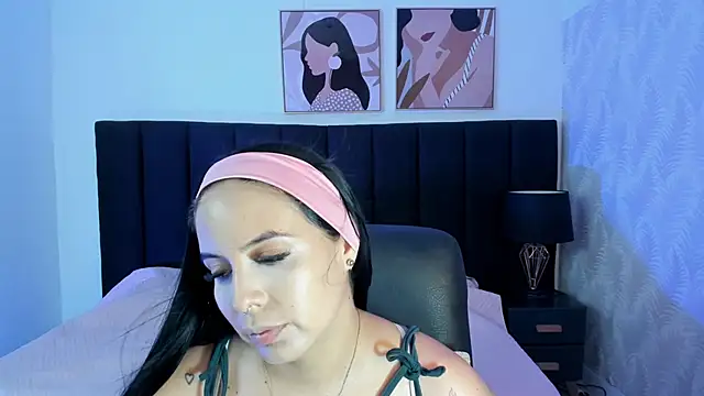 camiladuke7 online show from 10.14.25