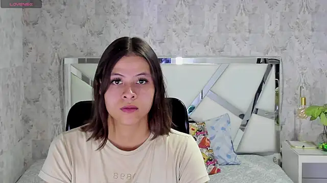 Snapshot of sarita_princess7 chatting on 11.24.25 sarita princess7 online show from 11.24.25