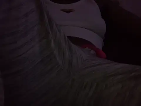 Snapshot of MoniRein chatting on 09.29.25 MoniRein online show from 09.29.25