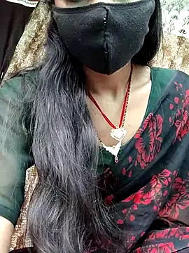 PRACHI-743 online show from 11.12.25