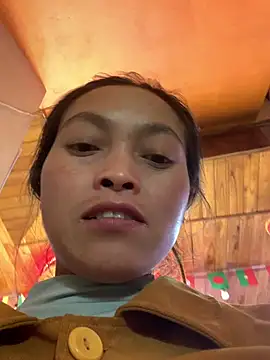 Snapshot of Halyy_xx chatting on 02.19.26 Halyy xx online show from 02.19.26