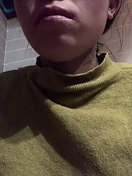 Snapshot of Halyy_xx chatting on 02.21.26 Halyy xx online show from 02.21.26