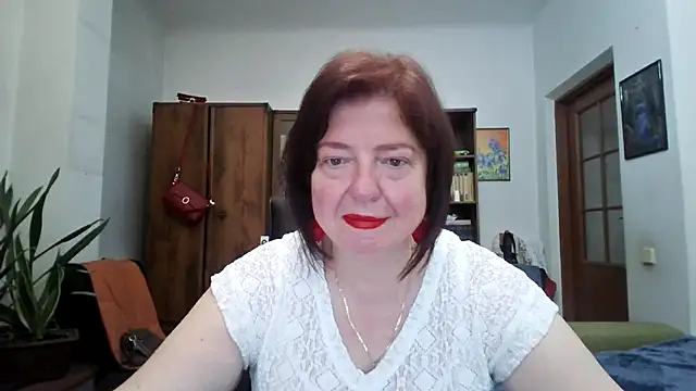 Snapshot of Violet_Pulse chatting on 06.11.26 Violet Pulse online show from 06.11.26